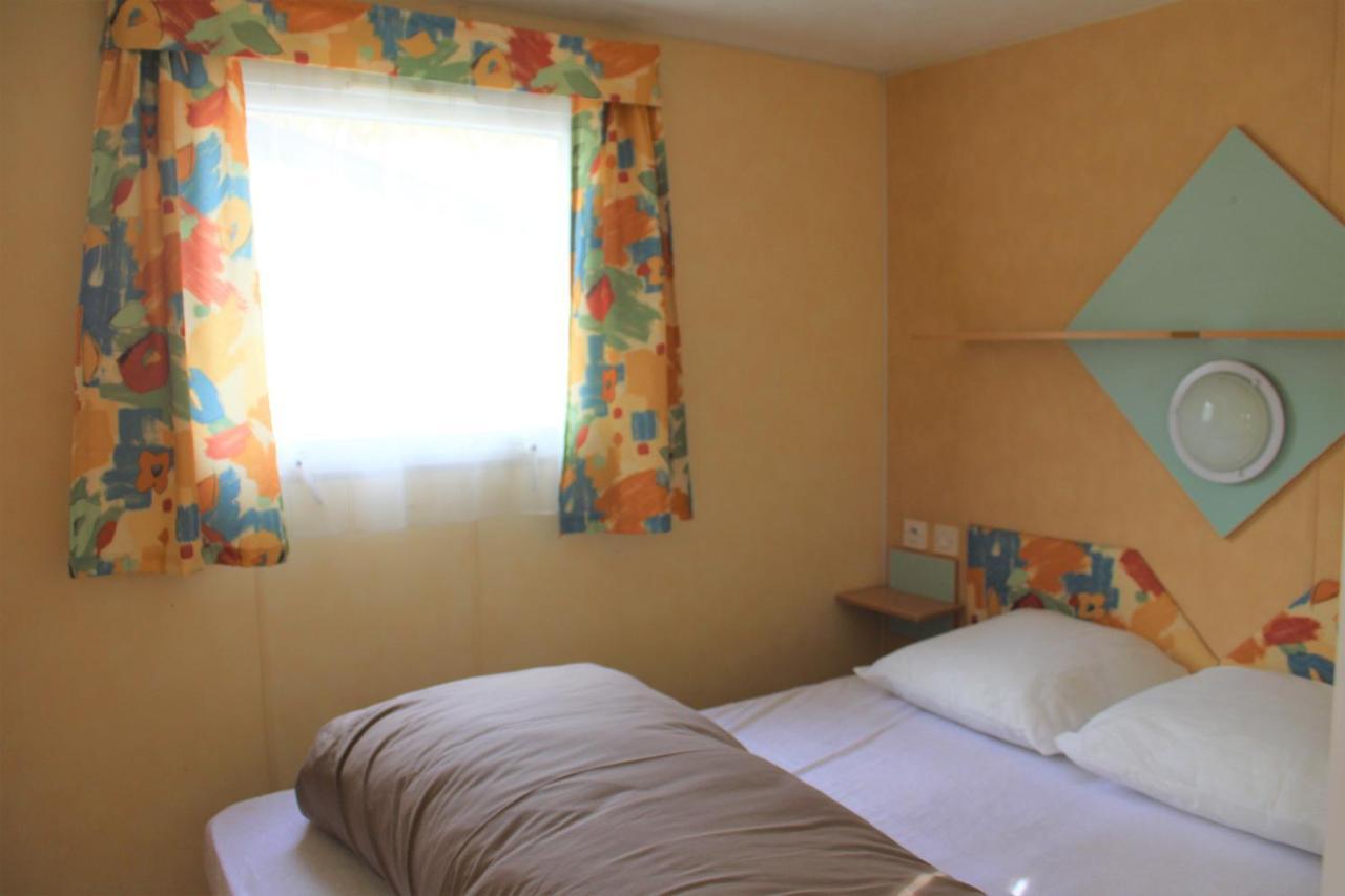 Camping Vert Lavande Belmont-sur-Rance Exterior foto