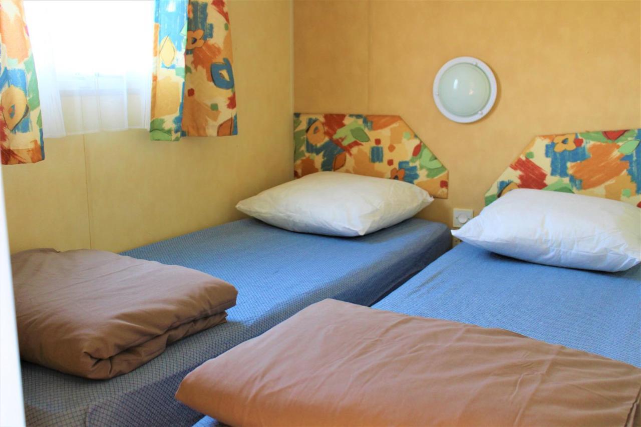 Camping Vert Lavande Belmont-sur-Rance Exterior foto