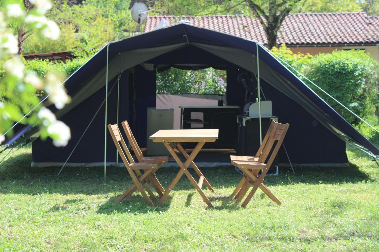 Camping Vert Lavande Belmont-sur-Rance Exterior foto