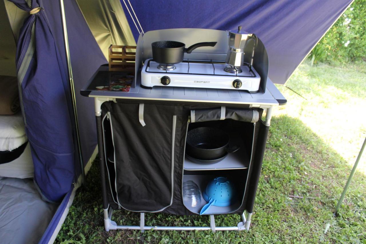 Camping Vert Lavande Belmont-sur-Rance Exterior foto