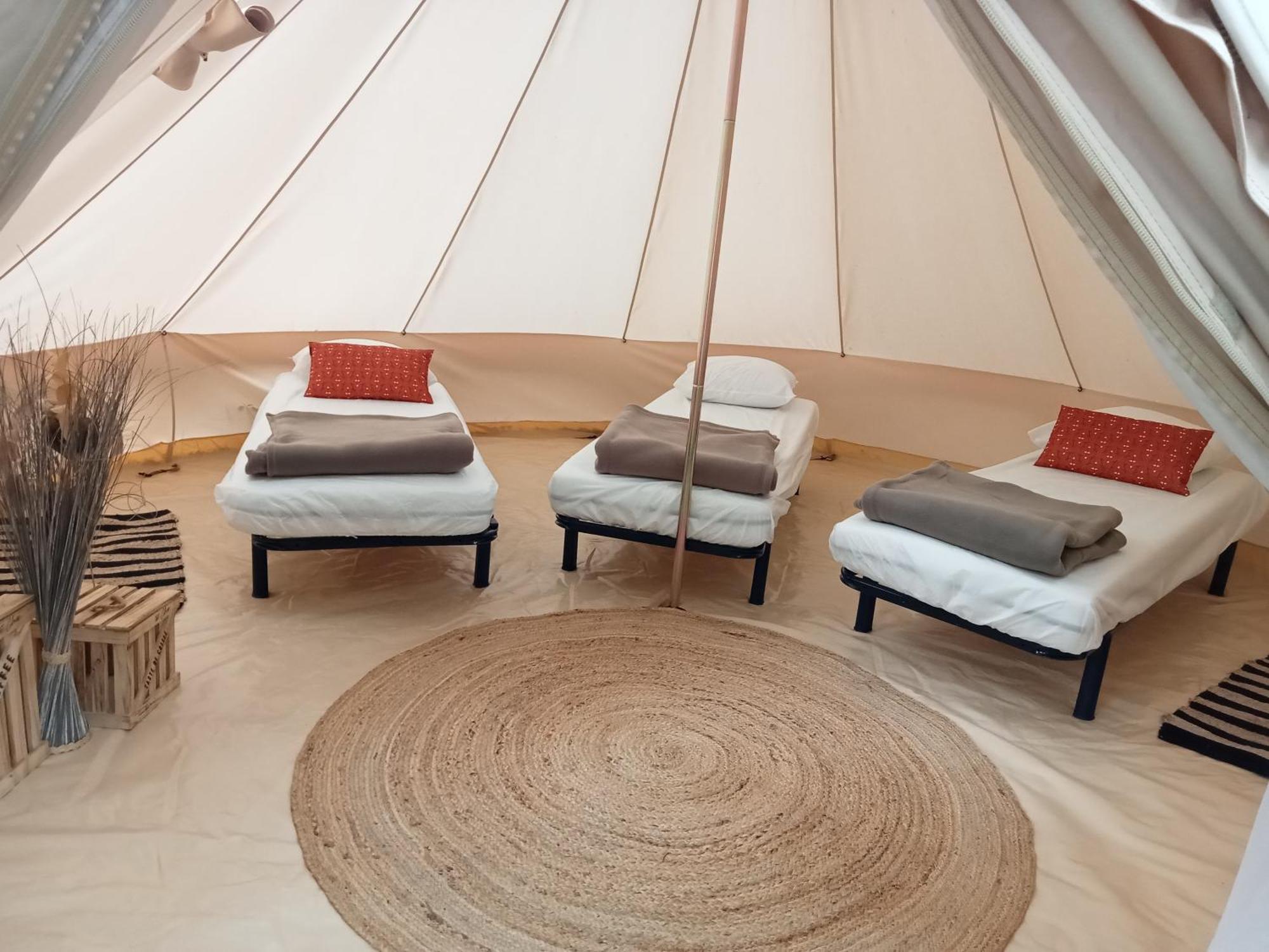 Camping Vert Lavande Belmont-sur-Rance Exterior foto