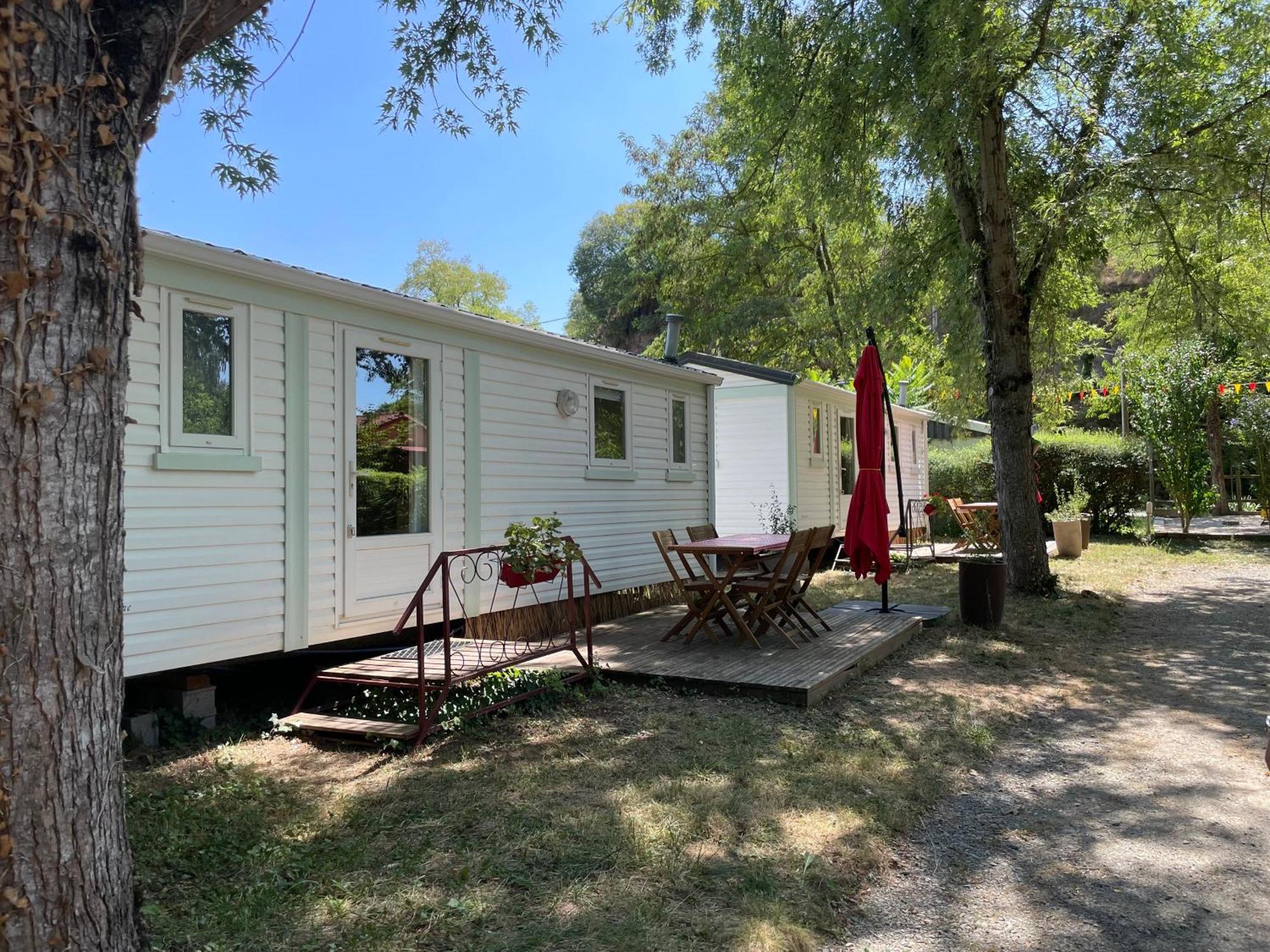 Camping Vert Lavande Belmont-sur-Rance Exterior foto