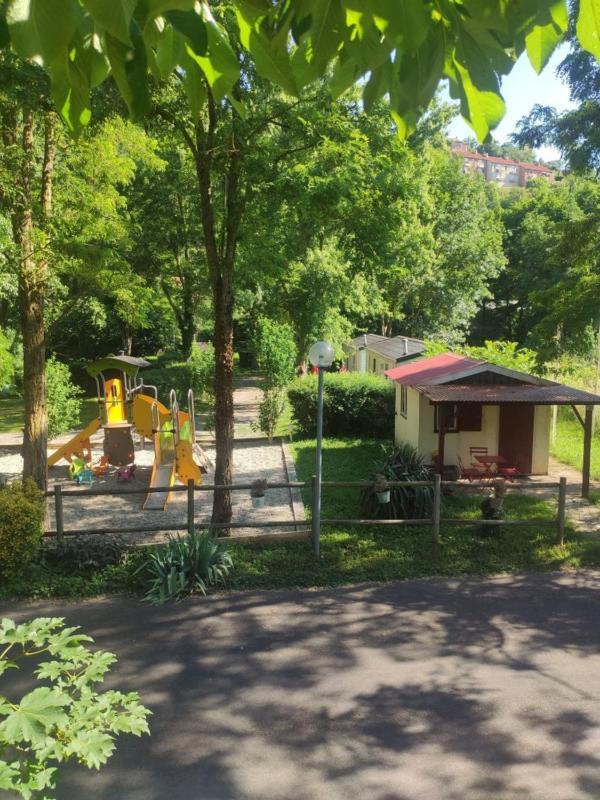 Camping Vert Lavande Belmont-sur-Rance Exterior foto