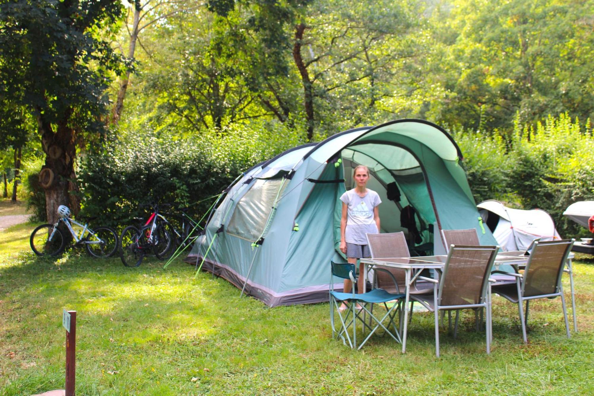 Camping Vert Lavande Belmont-sur-Rance Exterior foto